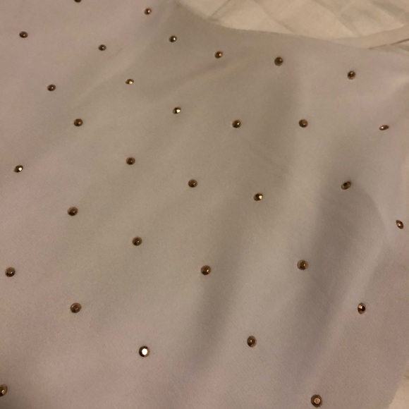 Tank - Picture 2 of 3